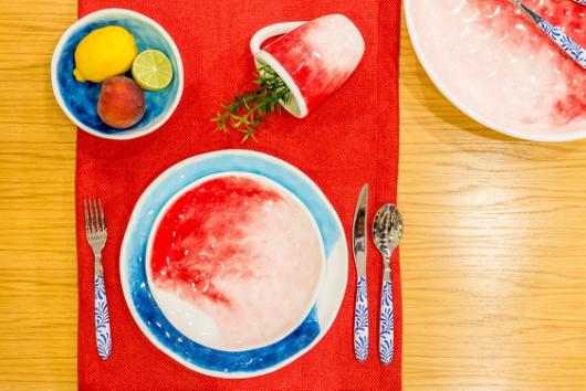 La masă cu vara - aranjamente și amintiri de cuptor